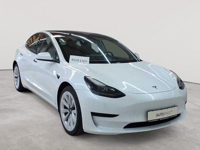 Begagnad Tesla Model 3 RWD 239 kW (325 HK) 2022 Vit Sedan