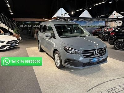 Gebraucht Mercedes T180 Progressive 131 PS (96 kW) 2024 Grau Van / Kleinbus