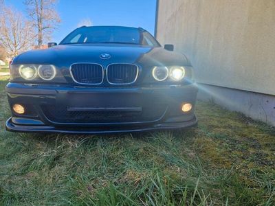 BMW 528