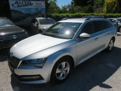 Gebraucht Skoda Superb Ambition 150 PS (110 kW) 2022 Silber Kombi