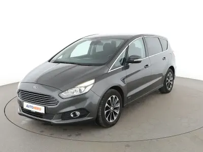 Gebraucht Ford S-MAX Titanium 150 PS (110 kW) 2017 Grau Van / Kleinbus