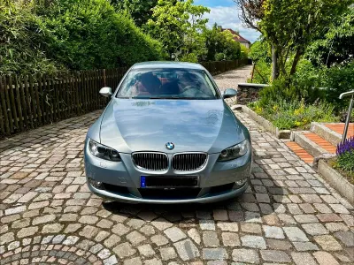 Gebraucht BMW 325 218 PS (160 kW) 2006 Silber Coupé