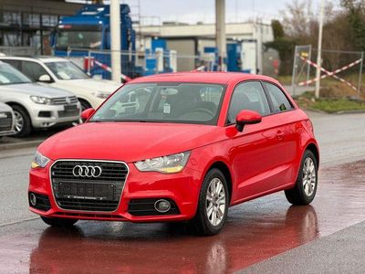 Gebraucht Audi A1 Attraction 122 PS (89 kW) 2010 Rot Kleinwagen