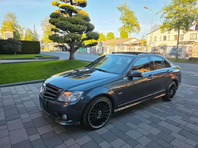 Używany Mercedes C280 AMG 231 KM (169 kW) 2009 Szary Sedan/Limuzyna