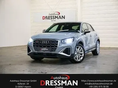 Gebraucht Audi SQ2 Sport 300 PS (220 kW) 2021 Pfeilgrau perleffekt SUV