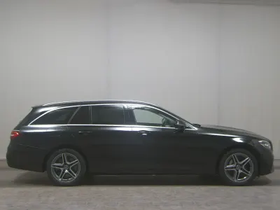 Usata Mercedes E300 AMG line 306 CV (225 kW) 2022 Nero Station wagon