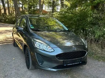 Gebraucht Ford Fiesta 86 PS (63 kW) 2018 Grau Kleinwagen