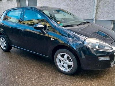 Gebraucht Fiat Punto 71 PS (52 kW) 2013 Schwarz Kleinwagen