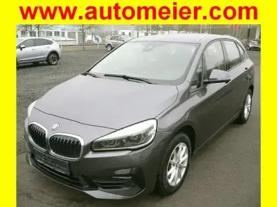 Gebraucht BMW 218 Active Tourer Advantage 150 PS (110 kW) 2018 Grau Van / Kleinbus