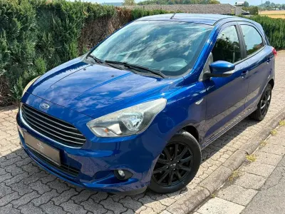Gebraucht Ford Ka Cool & Sound Edition 86 PS (63 kW) 2017 Blau Limousine