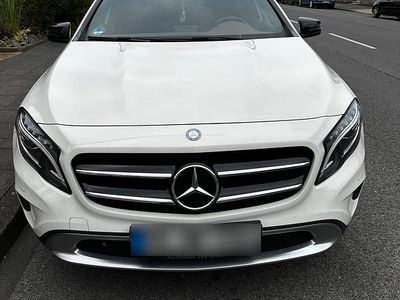 Gebraucht Mercedes GLA250 AMG Edition 1 211 PS (155 kW) 2014 Weiß SUV