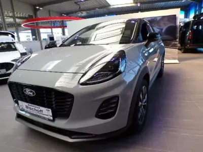 Nouă Ford Puma Titanium 125 CP (91 kW) 2025 Gri SUV