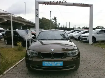 Gebraucht BMW 118 143 PS (105 kW) 2010 Braun Kleinwagen