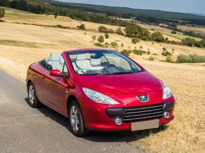 Gebraucht Peugeot 307 CC Tendance 136 PS (100 kW) 2006 Rot Cabrio