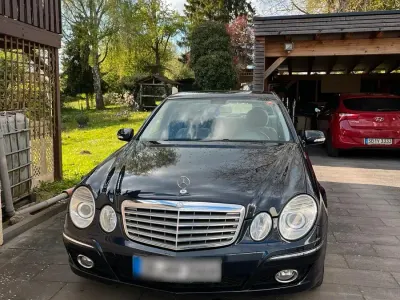 Brugt Mercedes E280 Elegance 190 HK (139 kW) 2006 Blå Sedan
