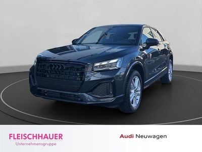 Neu Audi Q2 Advanced Plus 150 PS (110 kW) 2026 Grau SUV