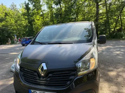 Gebraucht Renault Trafic 145 PS (106 kW) 2019 Schwarz Van / Kleinbus