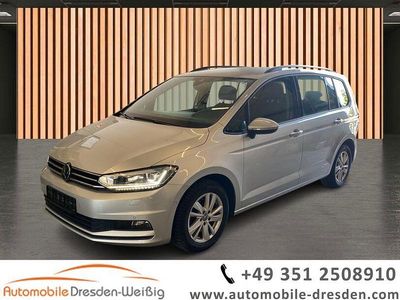 Silber Gebraucht 2023 VW Touran Comfortline Van / Kleinbus | 27.980 € (Fairer Preis)
