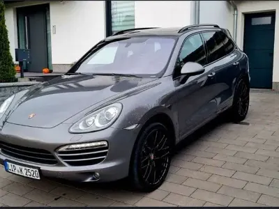 Gebraucht Porsche Cayenne 245 PS (180 kW) 2013 Schwarz SUV