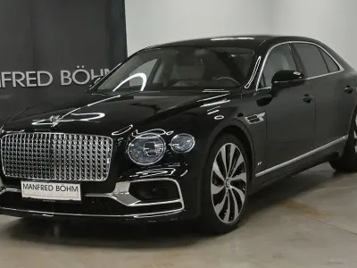 Gebraucht Bentley Flying Spur Mulliner 549 PS (403 kW) 2021 Schwarz Limousine
