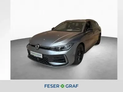 Gebraucht VW Passat R-line 150 PS (110 kW) 2026 Diabasgrau metallic Kombi