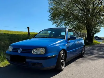 Używany VW Golf 101 KM (74 kW) 1999 Niebieski Kabriolet