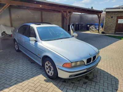 gebraucht BMW 520 520 i