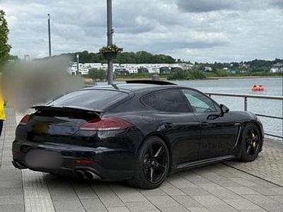 Second-hand Porsche Panamera Turbo 570 CP (419 kW) 2014 Negru Berlinǎ
