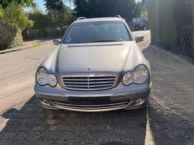 Mercedes C200