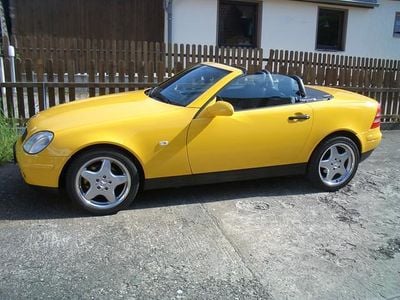 Gebraucht Mercedes SLK230 193 PS (141 kW) 1999 Gelb Cabrio