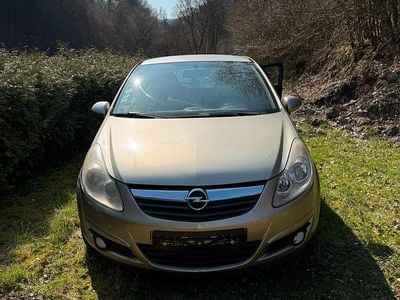 Gebraucht Opel Corsa 75 PS (55 kW) 2006 Gold Kleinwagen