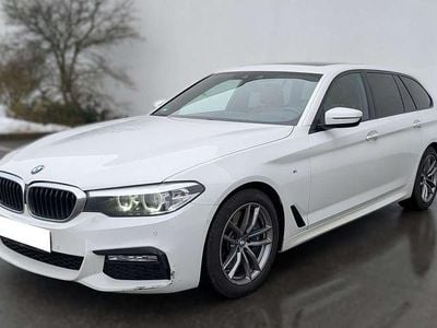 Alpinweiss iii Gebraucht 2018 BMW 540 M Sport Kombi | 18.690 € (Guter Preis)