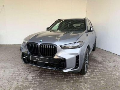 Gebraucht BMW X5 M Sport 352 PS (258 kW) 2026 Skyscraper grau metallic SUV