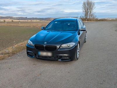 Gebraucht BMW 535 M Sport 299 PS (219 kW) 2011 Grau Kombi