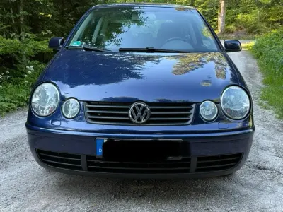 Gebraucht VW Polo 64 PS (47 kW) 2005 Blau Kleinwagen