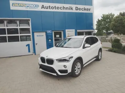 Gebraucht BMW X1 Sport Line 140 PS (102 kW) 2018 Weiß SUV