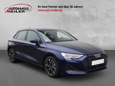 Blau Gebraucht 2025 Audi A3 Limousine | 30.600 € (Superpreis)