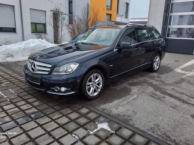 Blau Gebraucht 2011 Mercedes C200 Kombi | 3.900 € (Fairer Preis)