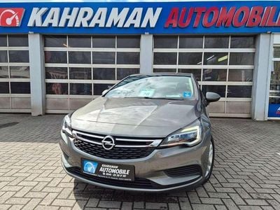 Gebraucht Opel Astra Edition 105 PS (77 kW) 2017 Grau Limousine