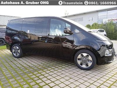 Neu Hyundai Staria Prime 224 PS (164 kW) 2025 Abyss black Van / Kleinbus