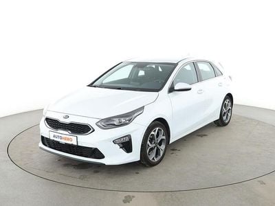 Gebraucht Kia Ceed Spirit 140 PS (102 kW) 2019 Weiß Kleinwagen