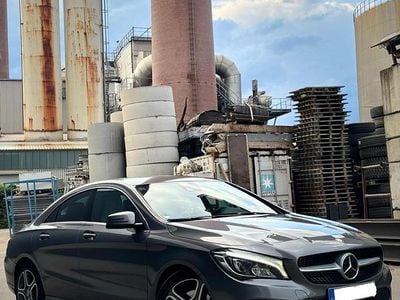 Mercedes CLA200