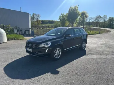 Gebraucht Volvo XC60 190 PS (139 kW) 2015 Schwarz SUV
