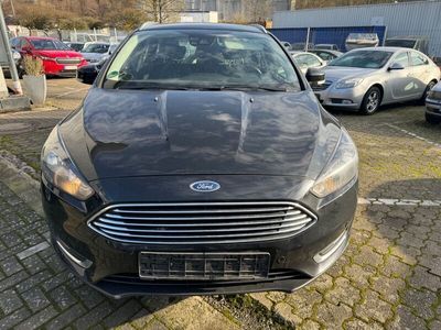 gebraucht Ford Focus Turnier Titanium