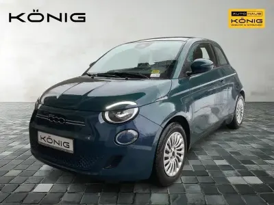 Gebraucht Fiat 500e 86 kW (118 PS) 2023 Grün Limousine
