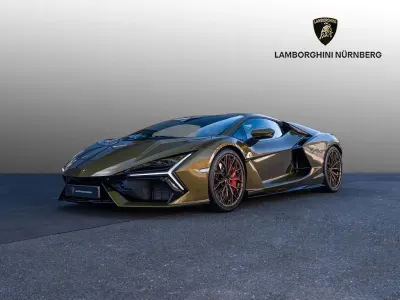 Second-hand Lamborghini Revuelto 2024 Verde Coupe