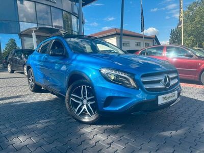 Mercedes GLA220