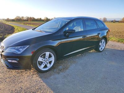 gebraucht Seat Leon ST FR AHK NAVI 1,5 TSI ACT Black Matt Ed.