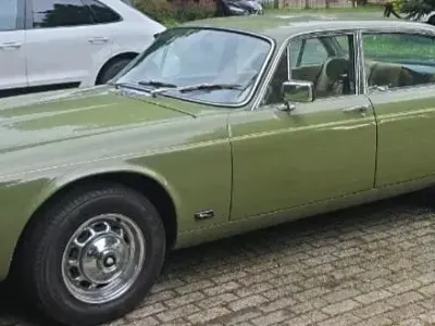 Gebraucht Jaguar XJ6 185 PS (136 kW) 1978 Grün Limousine