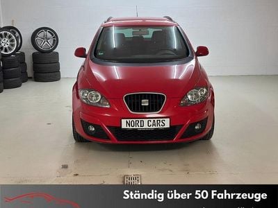 Gebraucht Seat Altea XL 4You 105 PS (77 kW) 2014 Rot Van / Kleinbus